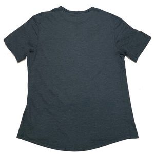 L / Lululemon T-Shirt
